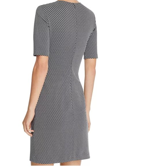 Theory Rijik Checkered Claymont Dress Size 6 Fitted Sheath Contemporary Business - Picture 2 of 9